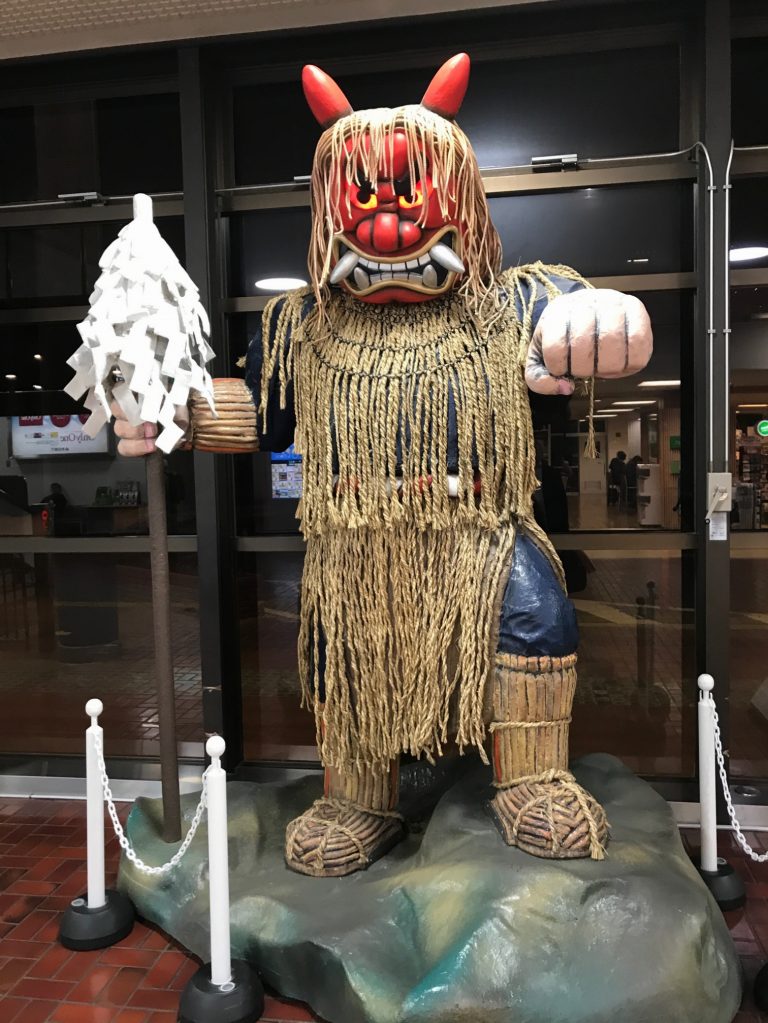 コンサルティングは経験がモノを言う仕事です。多くの引き出しを持つには経験です。まあ、私のように、もの凄く長くやっている妖怪のような人間もいるわけですが（笑）。