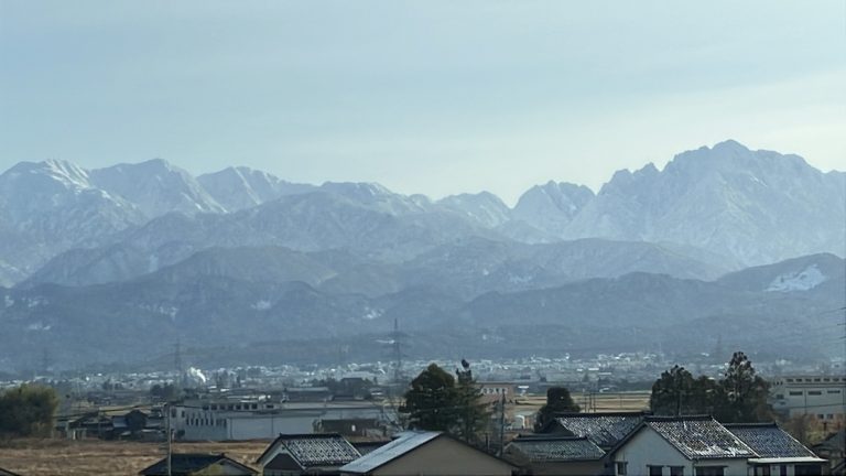 行き帰りで６時間半は費やしますかねー。