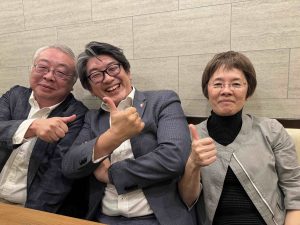 で、やっぱり、毎日、懇親会です。大事な仕事です。