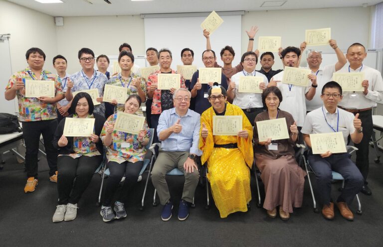 お陰様で、あと２ヶ月なので２０名の満席でスタートできそうです。最終２２名くらいかなという感じでしょうか。