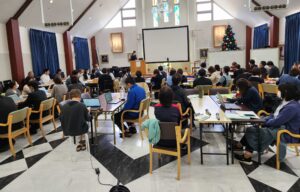 今日は、デイサービス、デイケア、居宅、包括支援センター、の研修です。