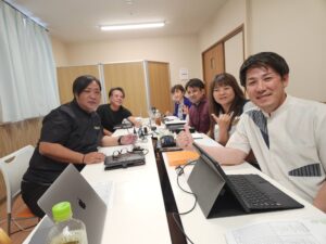 来年の今頃は、いろんなことが形になって来ていると思います。きっと、みんなに勇気を与えていただけるプレゼンになると思います。