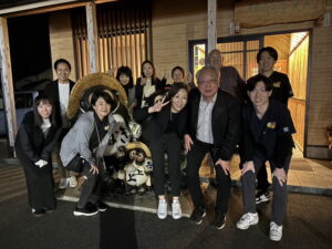 社会福祉法人ひだまりの皆さん、昨日は、お疲れ様でした。皆さんと一緒に参加された他法人の経営者の方が、皆さんにとっての当たり前に、凄く驚かれたようですよ。