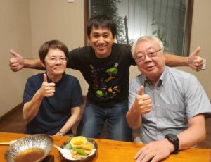 ２,７００万円ー７００万円＝２,０００万円の支出の削減です！