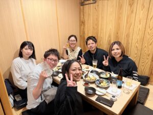 昨日、介護現場コンサルタントの藤木さんは、仕事が終わった後、若手経営者の人たちと飲み会だったとか。