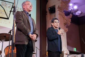 本当に、祝賀会で、「お疲れ様会」「よし、これから行くぜ!会」だったんですね。良かったです。