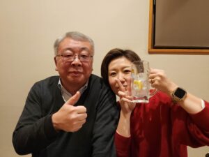 ご本人は、どうも、今日は、お酒のまわりが早く、仕上がりが早いためか、大暴れでした（笑）。