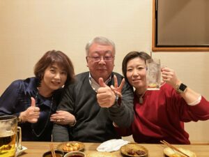 私、少々、驚きました。「お役所に入らず、起業していたら、成功したのに、、」と。