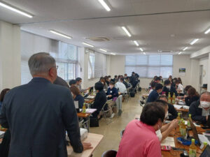 若い人たちが多く、学んだら覚えるのも早いかもしれないので楽しみです。