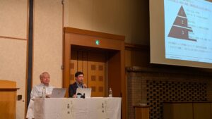 茨城県障がい福祉課主催の研修でした。会場には５０法人１００名の参加でした。