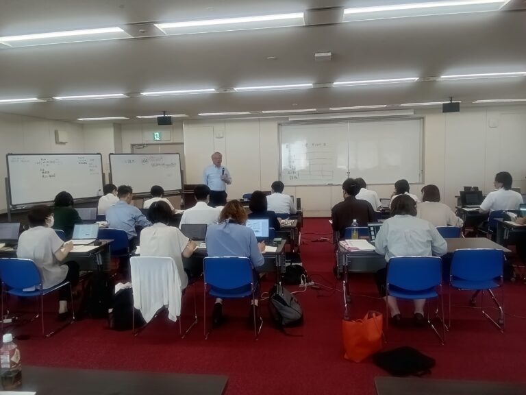 年々、参加者のレベルも上がり、こちらもギアを上げながら進めています。
